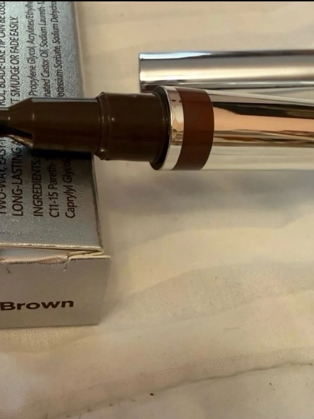 Pagevine calligraphy eyeliner pen in a brown shade.